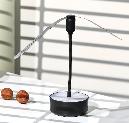 Ventilador de mesa portátil mantém as moscas longe a qualquer momento em qualquer lugar com lâminas macias e sem fragrância 1