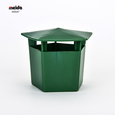 Bom preço. 93g de armadilha de caracóis de plástico para segurança ao ar livre e proteção do jardim on-line