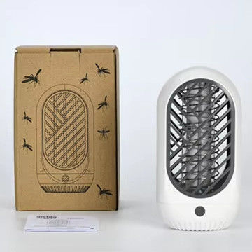 Bom preço. Lâmpada eletrônica portátil recarregável com LED para matar mosquitos Lâmpada de insetos voadores para casa on-line