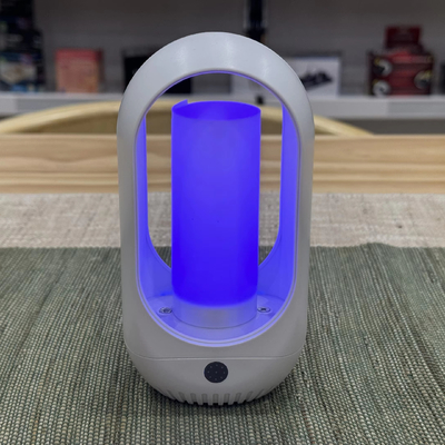 Bom preço. Capacidade efetiva de 1L Carregamento USB UV Lâmpada pegajosa de mosquito-assassino Trapa de insetos de trapaça para controle de pragas em ambientes internos on-line
