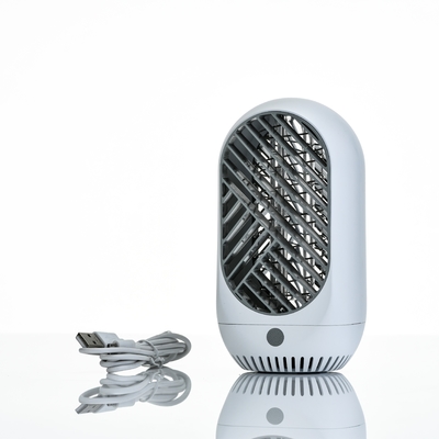 Bom preço. Molas de choque elétrico Insetos voadores Captador de UV 395 Lâmpada anti-mosquitos Lâmpada portátil recarregável Zapper de insetos on-line